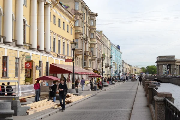 Gribojedov kanaal embankment. — Stockfoto