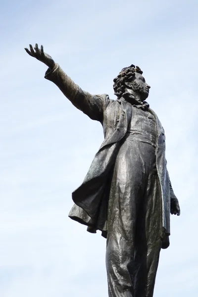 Statue of Alexander Pushkin. — Stock Photo, Image