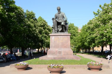 Theater Square and the statue of the composer Rimsky-Korsakov. clipart