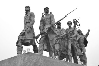 Leningrad kahramanca savunucuları için anıt parçası.