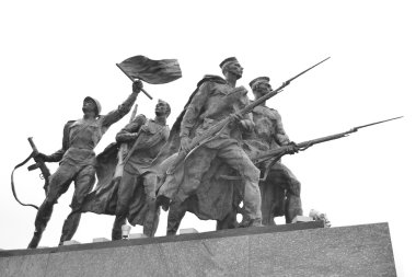 Leningrad kahramanca savunucuları için anıt parçası.