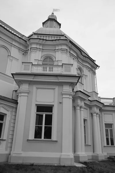 Grande palácio Menshikovsky em Oranienbaum . — Fotografia de Stock