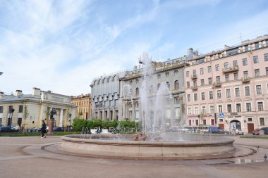 St. Petersburg karede modacı.
