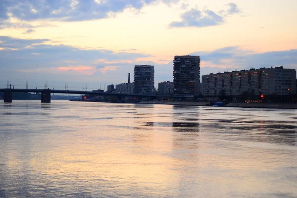 St.Petersburg Neva Nehri'nin görünümü. — Stok fotoğraf