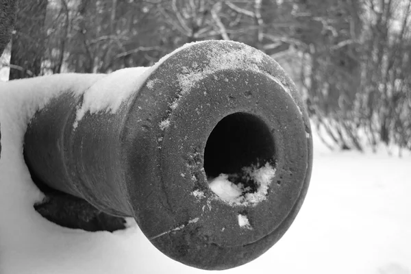 Antique cannon in Lappeenranta. — Stock Photo, Image