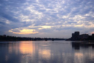 St.Petersburg Neva Nehri'nin görünümü.
