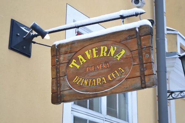 Schild mit dem Wort Wirtshaus. — Stockfoto