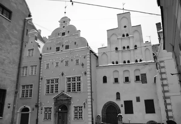 Casas en el casco antiguo, Riga . — Foto de Stock