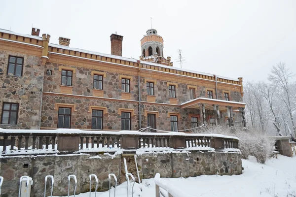 Old castle in Sigulda, Latvia. — Stock Photo, Image