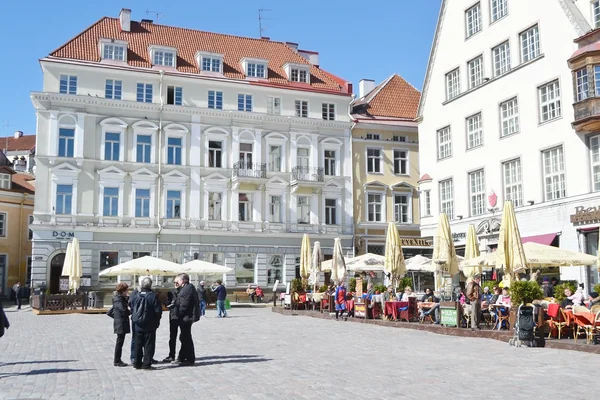 Rådhustorget i tallinn. — Stockfoto