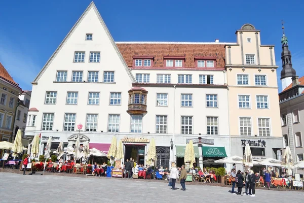 Városháza tér Tallinnban. — Stock Fotó