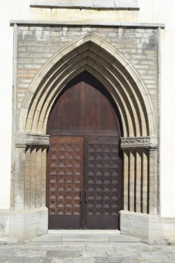 Aziz Nikolaos Kilisesi eski kapı.