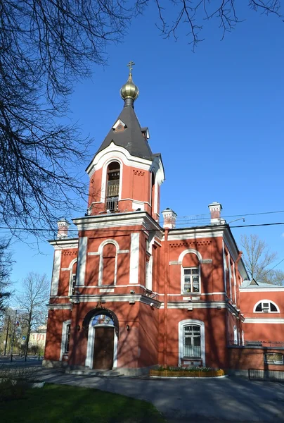 Nagyboldogasszony - a jelenlegi ortodox egyház Kolpino templom és — Stock Fotó