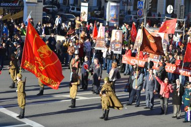 zafer günü komünist gösteri.