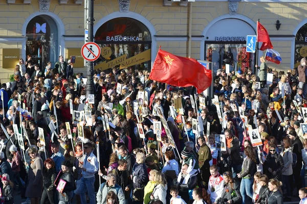 Sfilata della vittoria a San Pietroburgo . — Foto Stock