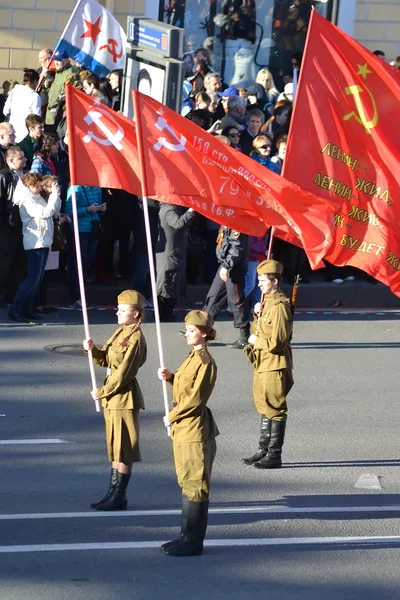 Communistische demonstratie op de dag van de overwinning. — Stockfoto