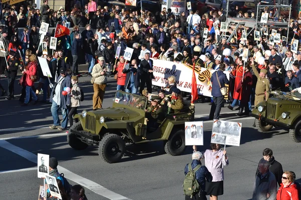 Siegesparade in St. Petersburg. — Stockfoto