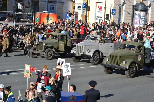 Overwinningsparade in Sint-Petersburg. — Stockfoto