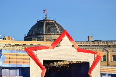 Palace Meydanı'nda konser.