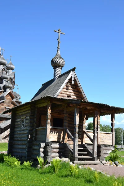 ロシア木造建築の様式のチャペル. — ストック写真