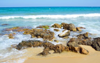 Kayalar Ege Denizi Sahili.