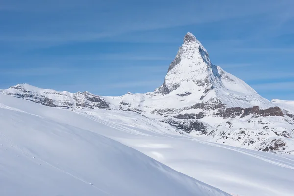 O pico suíço de Matterhorn — Fotografia de Stock