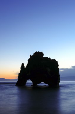 İzlanda'nın Kuzey üzerinde Hvitserkur