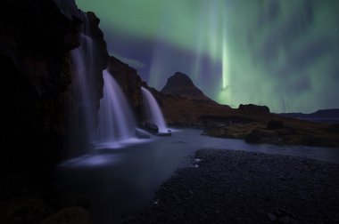 İzlanda'nın peyzaj kirkjufell