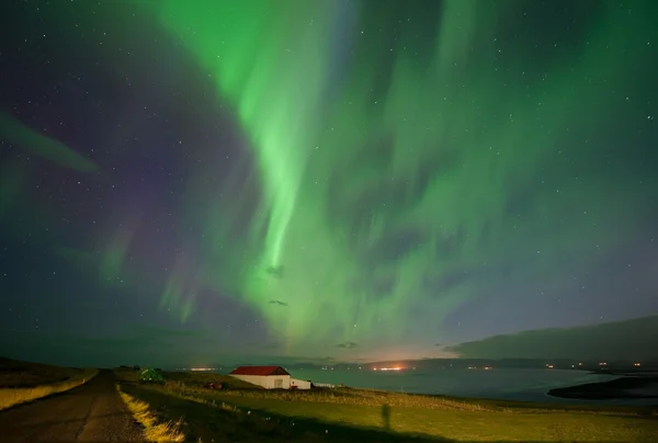 Modo per Hvitserkur d'Islanda — Foto Stock