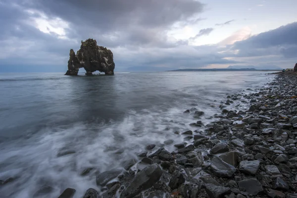 Hvitserkur im Norden von Island — Stockfoto