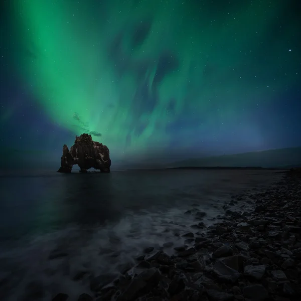 Hvitserkur na severu Islandu — Stock fotografie
