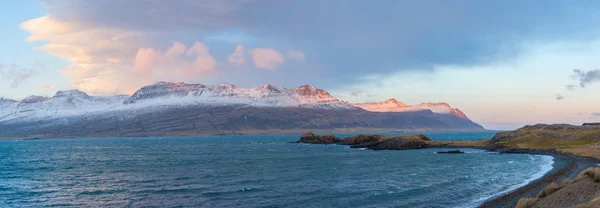 Mount Bulandstindur Iceland — Stock Photo, Image