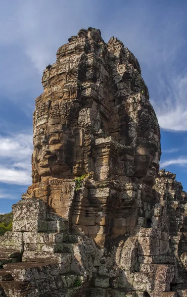 Ancient stone face of Bayon temple — Stock Photo, Image