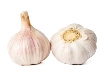 The High-resolution photograph of fresh garlics isolate on white, taken with a high-resolution 45MP camera