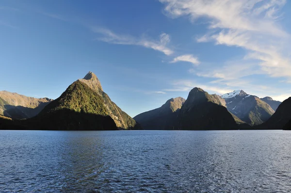 Milford sound, Новая Зеландия — стоковое фото