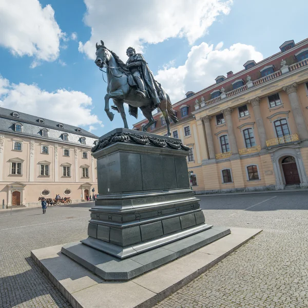 Carl Ağustos Anıtı atlı heykeli, Weimar, Almanya — Stok fotoğraf