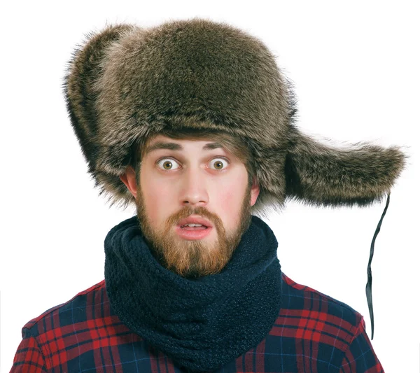 Hombre barbudo en el sombrero de orejeras — Foto de Stock