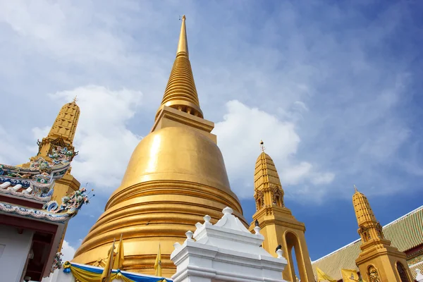 Temple in Bangkok — Stock Photo, Image