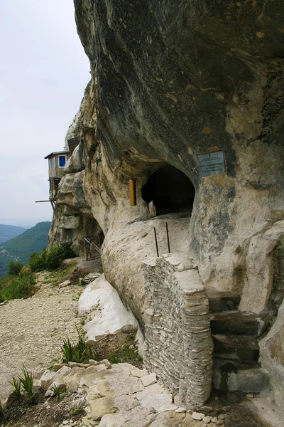 Mosteiro de homens de caverna de Blagoveschensky na Crimeia — Fotografia de Stock