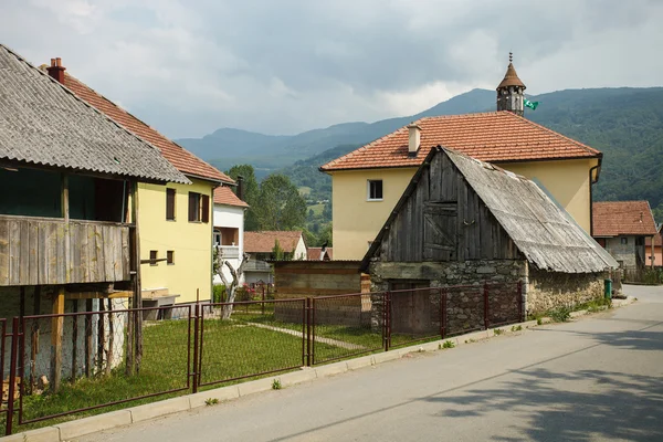 Vecchia moschea nella città di Gusinje — Foto Stock