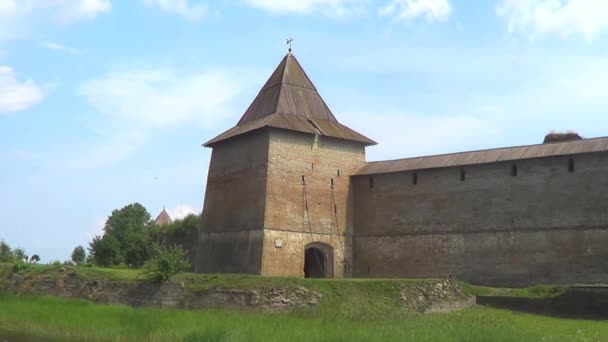 Fortaleza Shlisselburg en la ciudad Shlisselburg, Rusia — Vídeo de stock