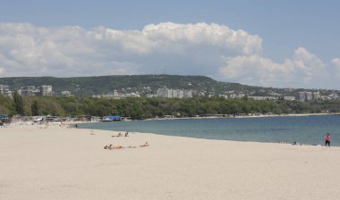 VARNA, BULGARIA - 11 Mayıs 2015: Şehir plajı.