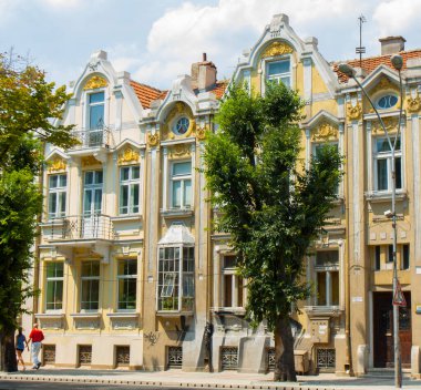 Bulgaristan 'ın başkenti Varna' da, Maria Luisa Bulvarı 'nda modern stilin inşası XX yüzyılda başladı.