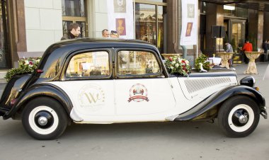 retro araba citroen