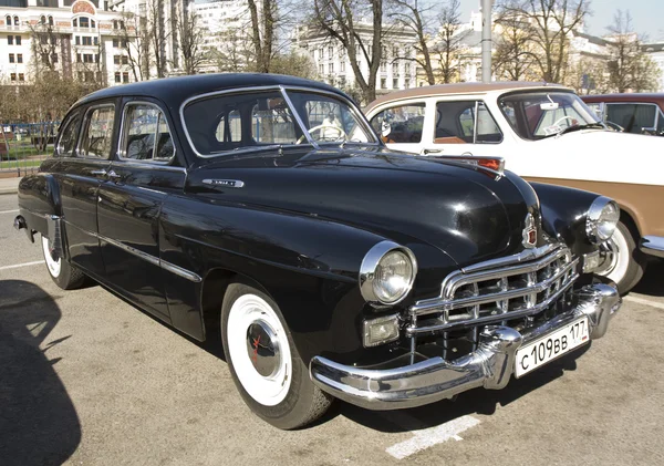 Retro auto Wolga — Stockfoto