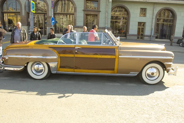 Chrysler coche retro —  Fotos de Stock