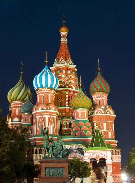 Moskva, St. Basil's cathedral — Stockfoto