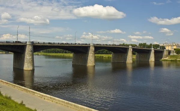 Tver, Rússia, ponte — Fotografia de Stock