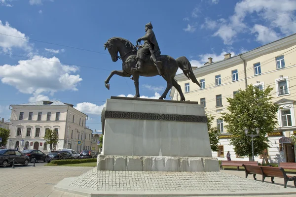 Tver, monumento al principe Michael Tverskoy — Foto Stock