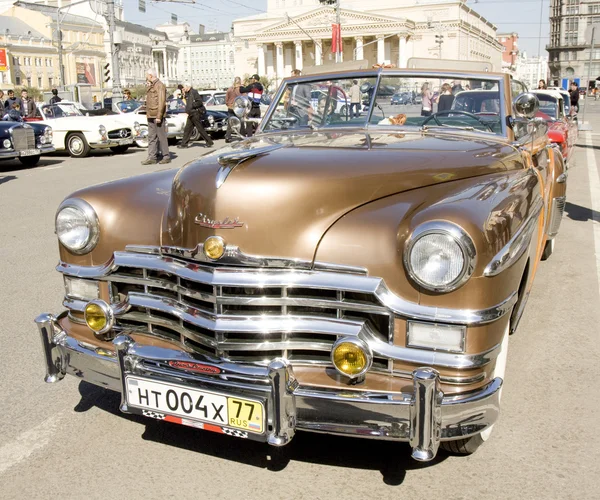 Retrochrysler voor personenauto 's — Stockfoto